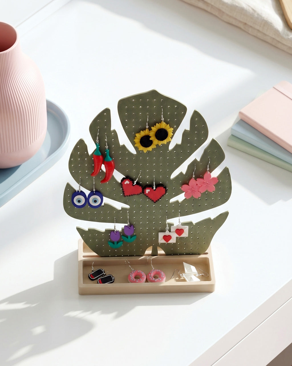 Leaf Earring Stand