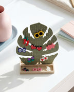 Leaf Earring Stand